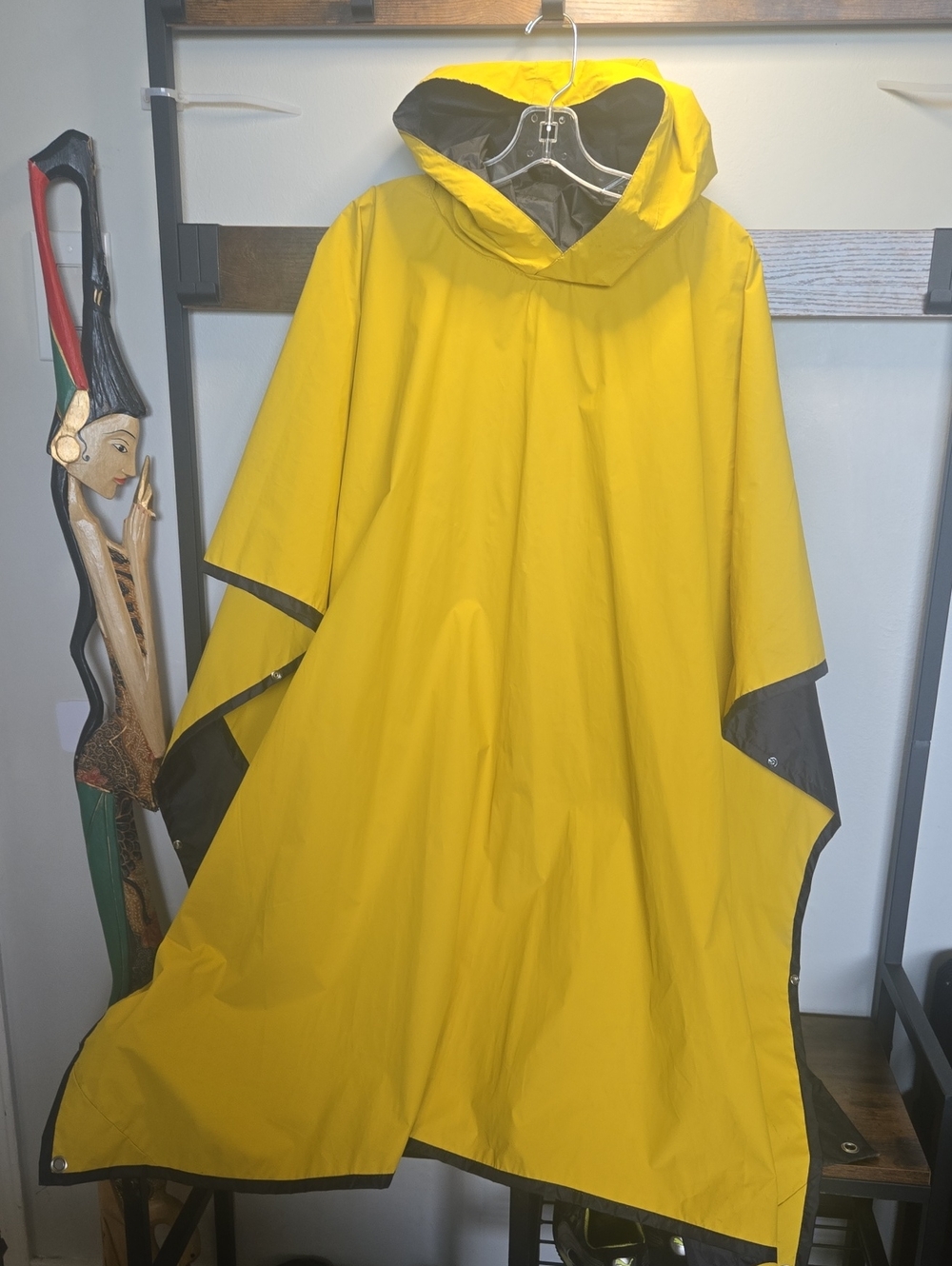 Yellow Hooded Reversible Rain Poncho Contrast Trim Unisex Star Wars S4 Wardrobe